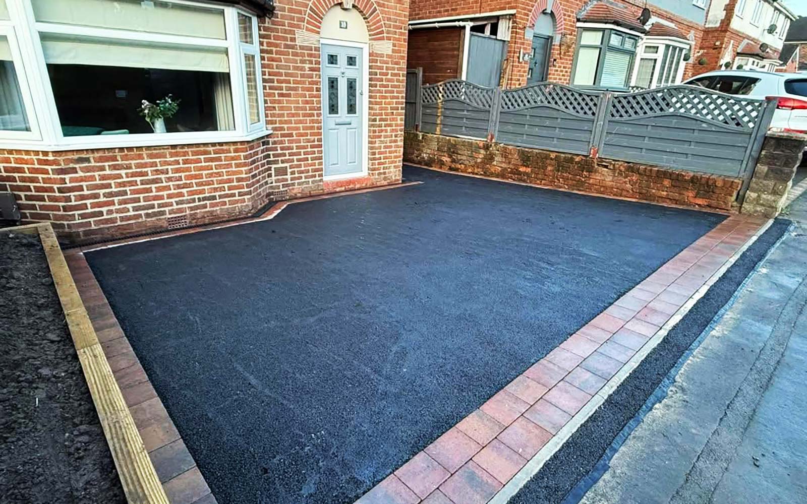 New tarmac driveway in Worcester