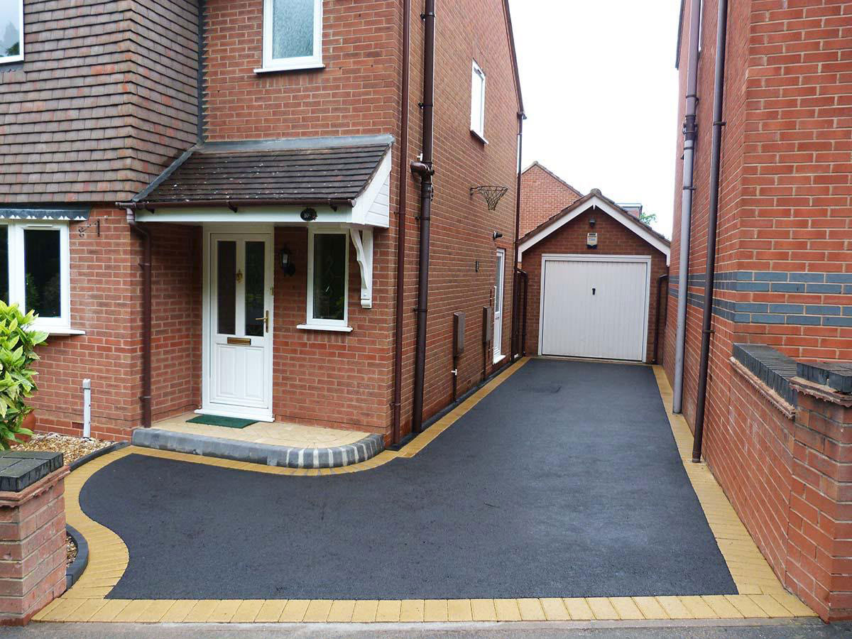 Tarmac driveway completed in Bromsgrove